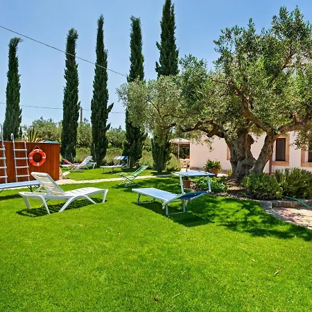 Charming In With Swimming Pool Sciacca