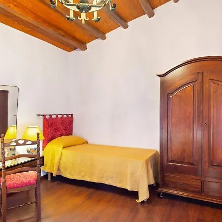 Holiday home Charming In With Swimming Pool *